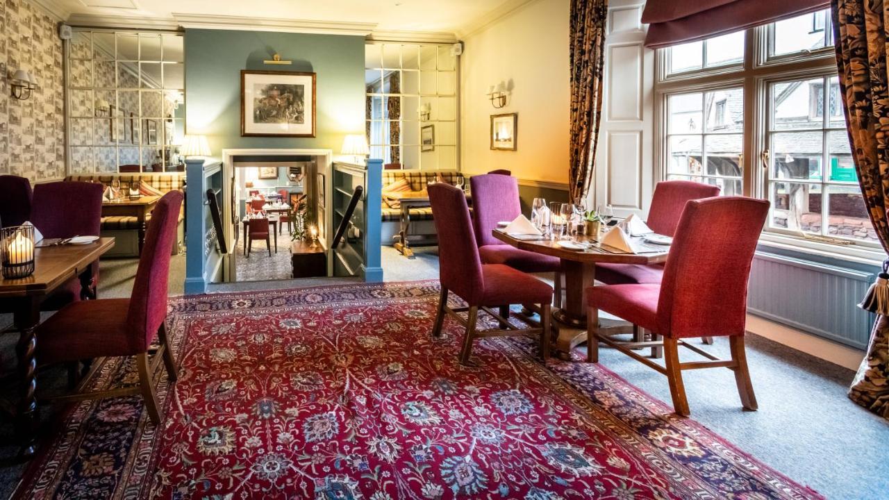 Luttrell Arms Hotel