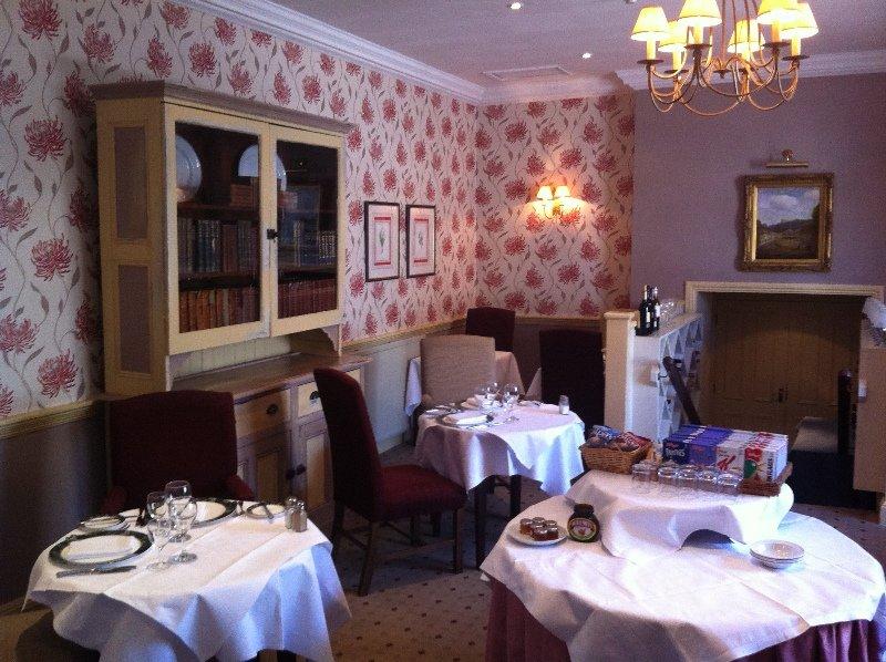 Luttrell Arms 3*