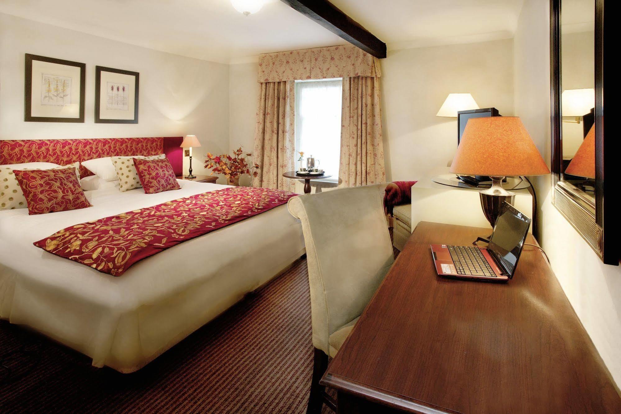 Hotel Luttrell Arms