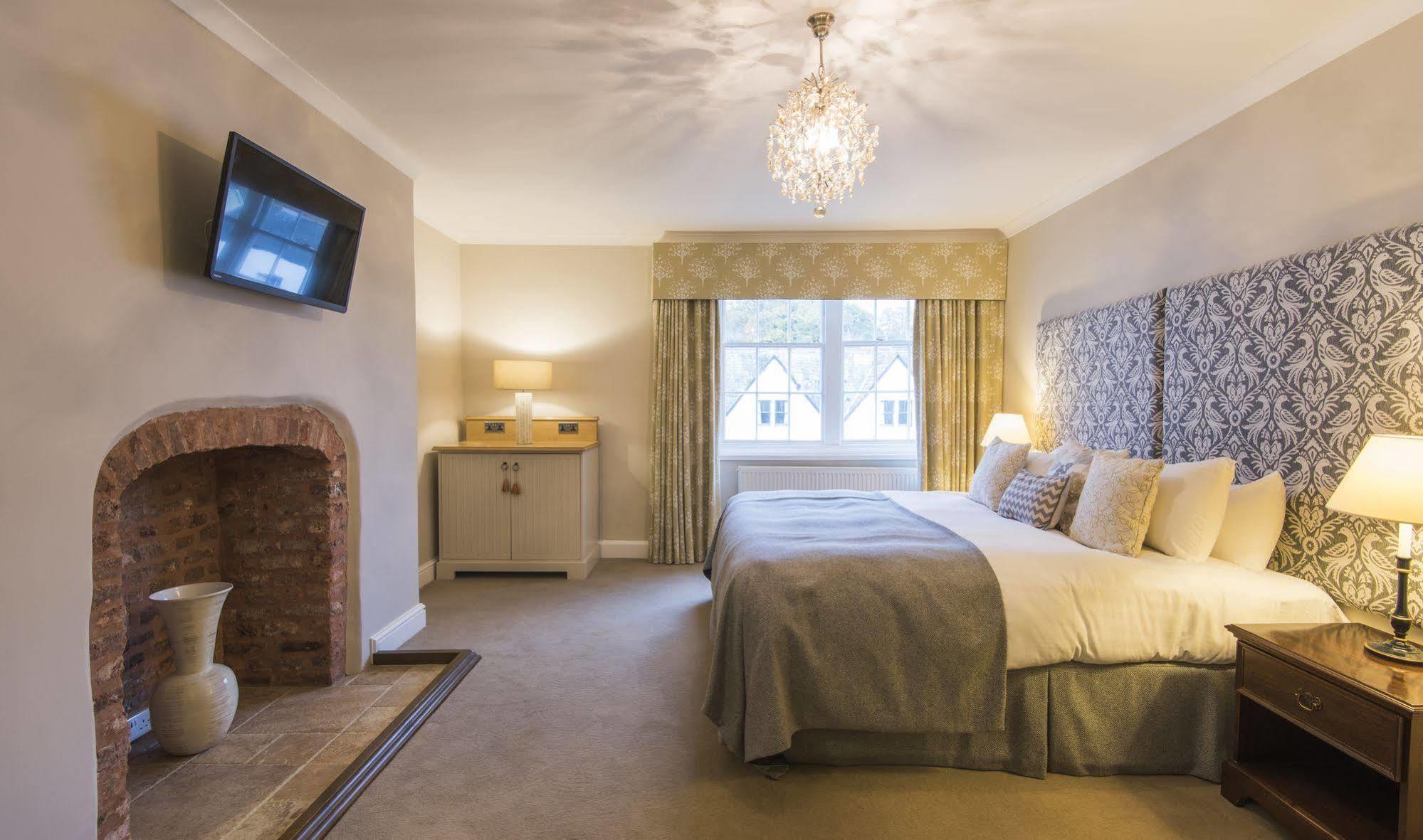 Luttrell Arms Hotel