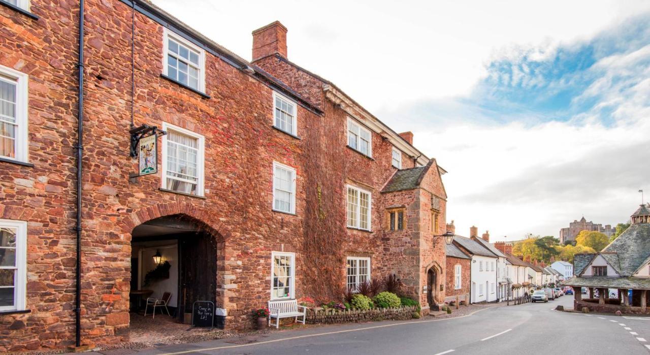 Luttrell Arms Hotel
